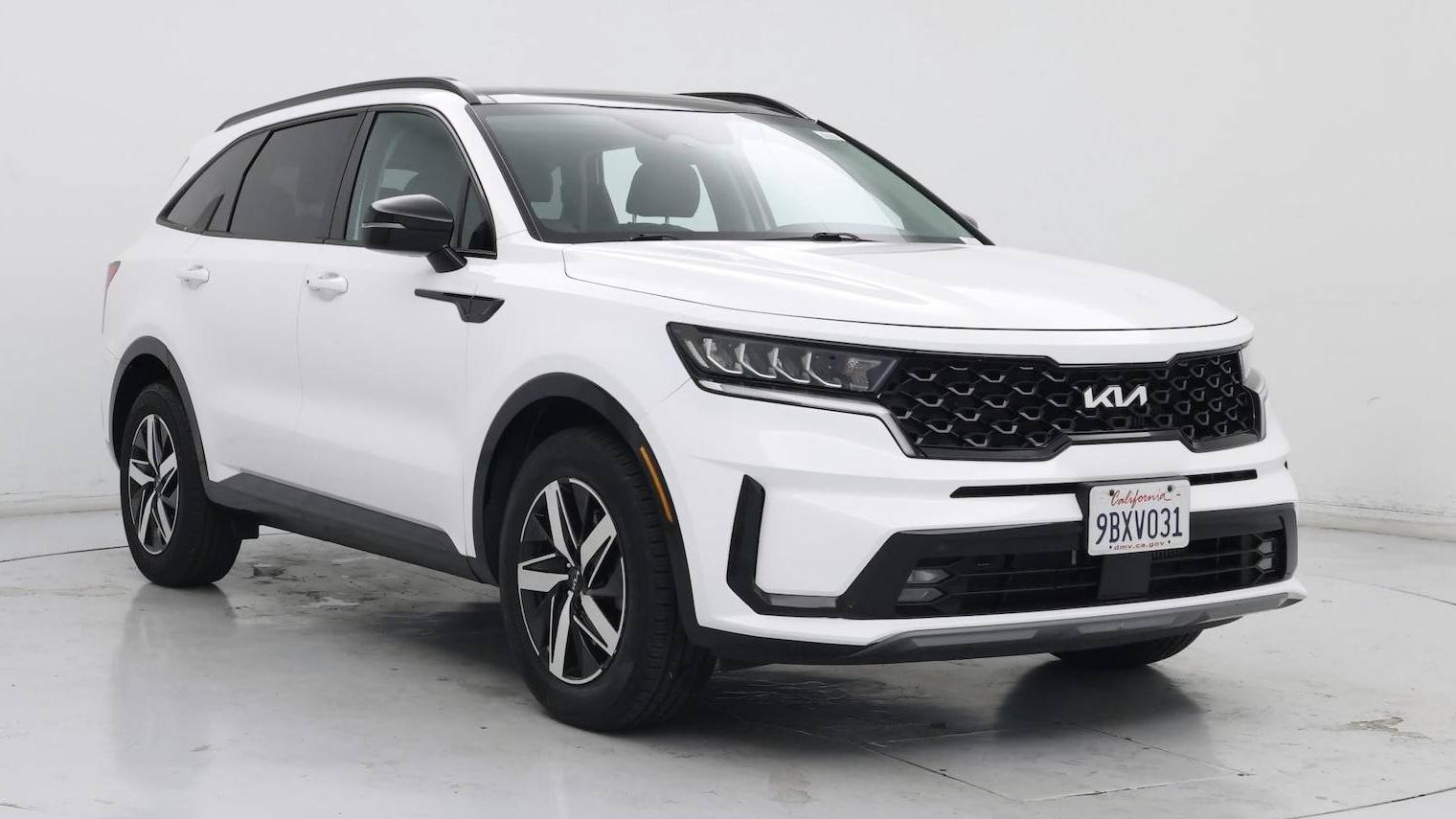 KIA SORENTO 2022 5XYRH4LF2NG121332 image