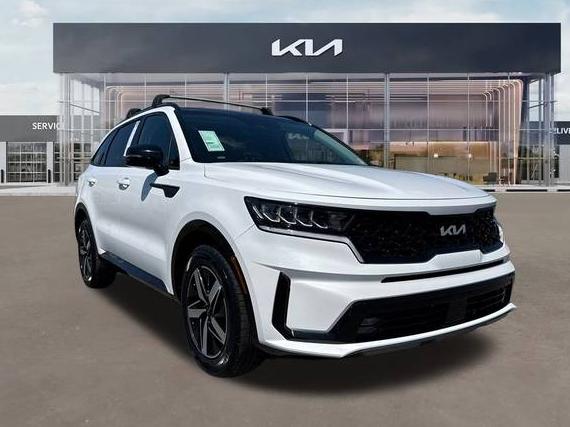 KIA SORENTO 2022 5XYRH4LF9NG101434 image