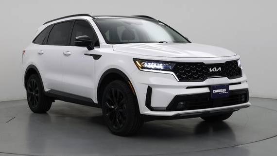 KIA SORENTO 2022 5XYRKDLFXNG110709 image