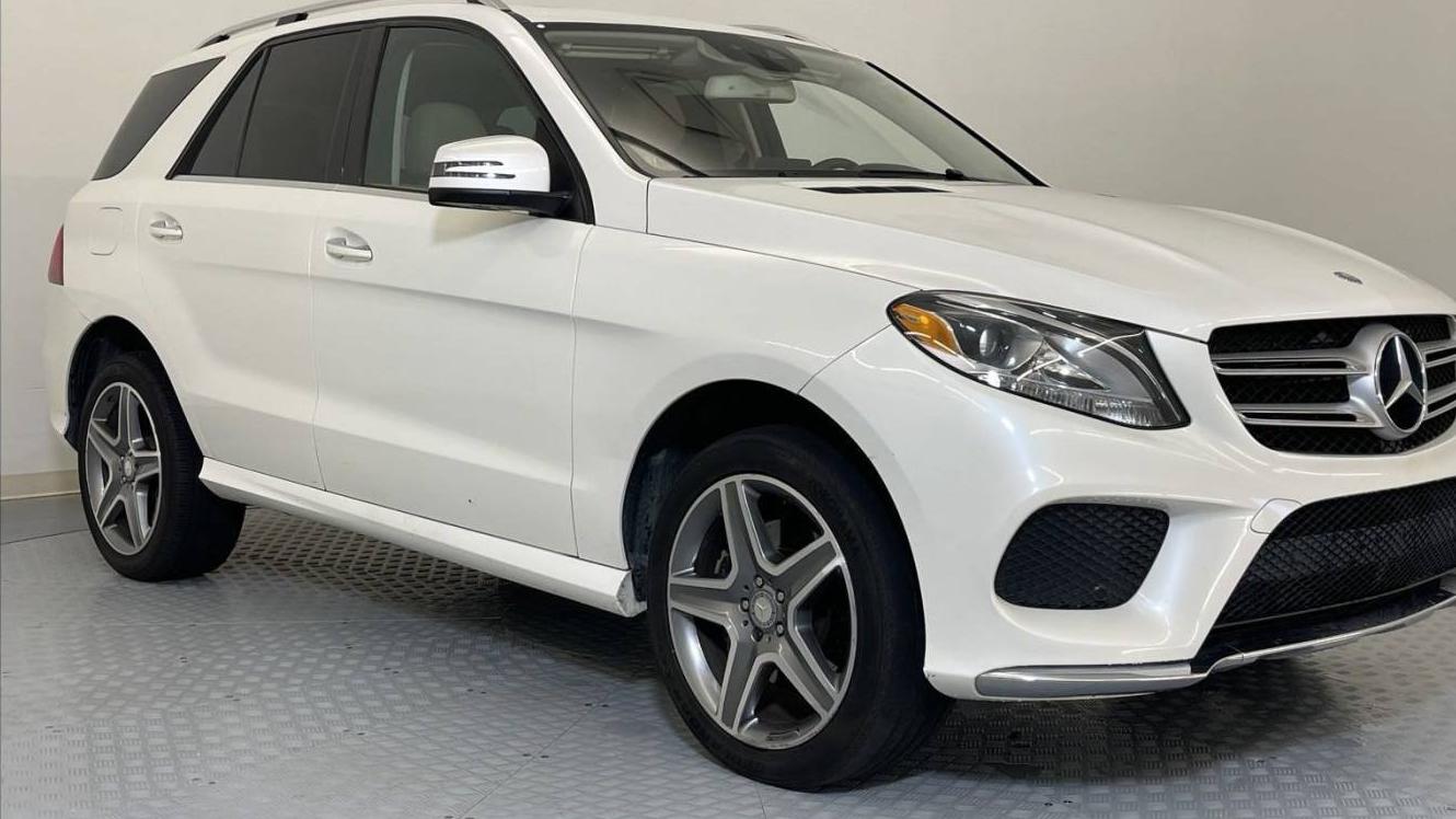 MERCEDES-BENZ GLE-CLASS 2016 4JGDA5JB9GA792564 image