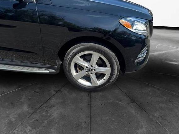 MERCEDES-BENZ GLE-CLASS 2018 4JGDA5HB7JB180533 image