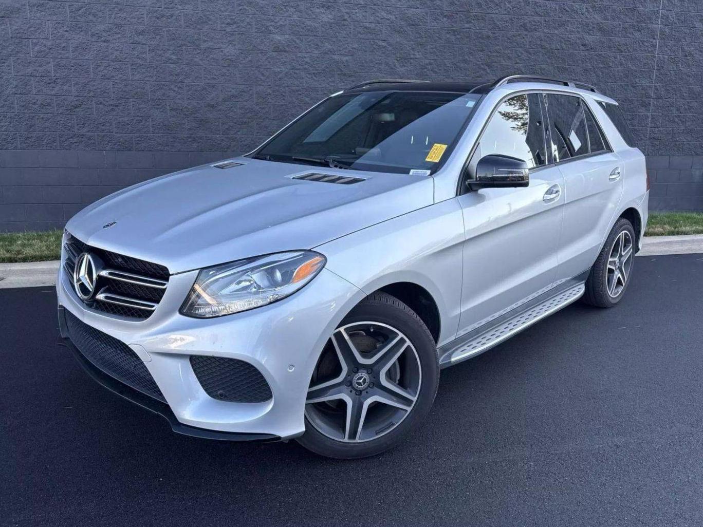 MERCEDES-BENZ GLE-CLASS 2018 4JGDA5HB7JB178460 image