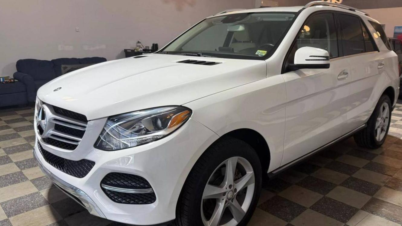 MERCEDES-BENZ GLE-CLASS 2017 4JGDA5HB5HA835725 image