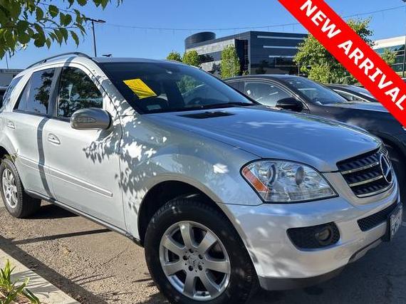 MERCEDES-BENZ M-CLASS 2007 4JGBB86E17A154379 image MERCEDES-BENZ M-CLASS 2007 4JGBB86E17A154379 image