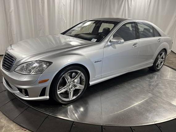 MERCEDES-BENZ S-CLASS 2008 WDDNG77X38A141539 image