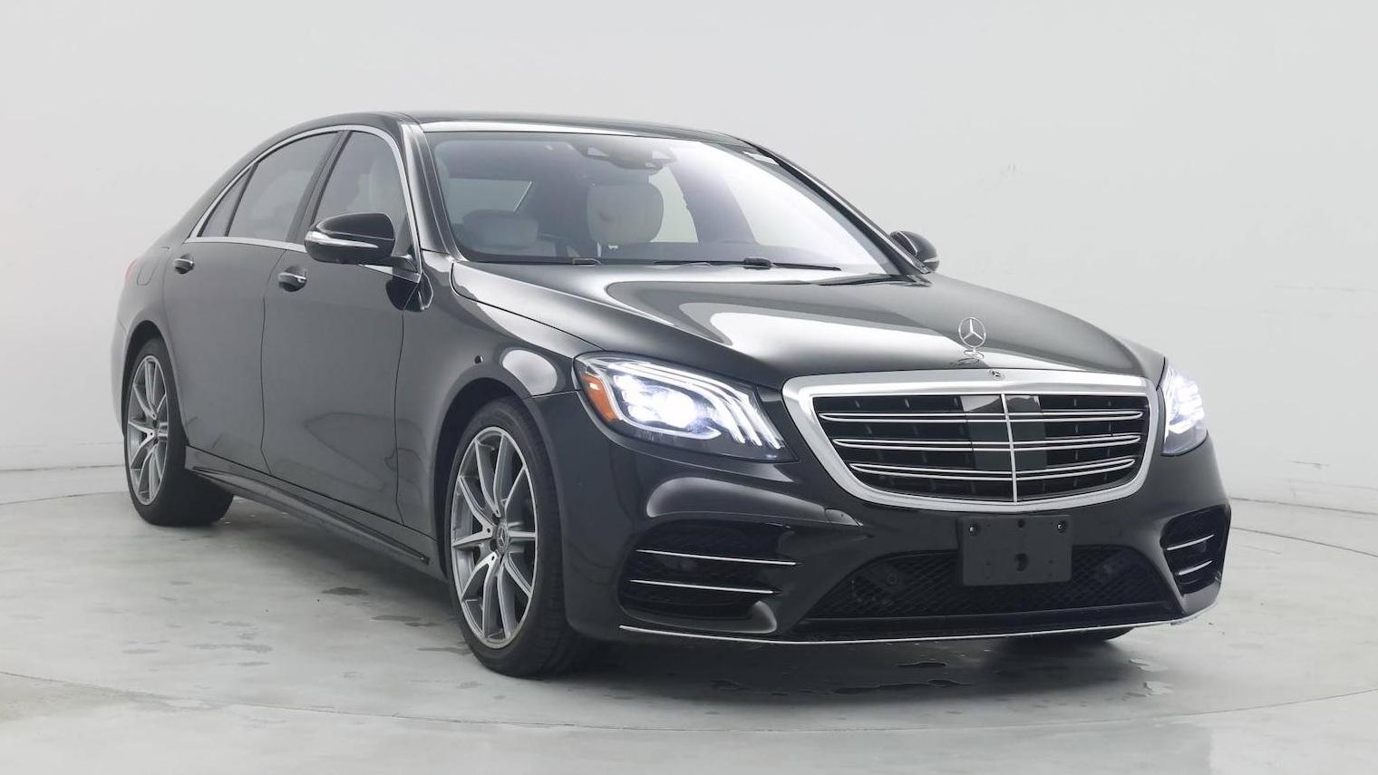 MERCEDES-BENZ S-CLASS 2018 WDDUG8GBXJA403682 image