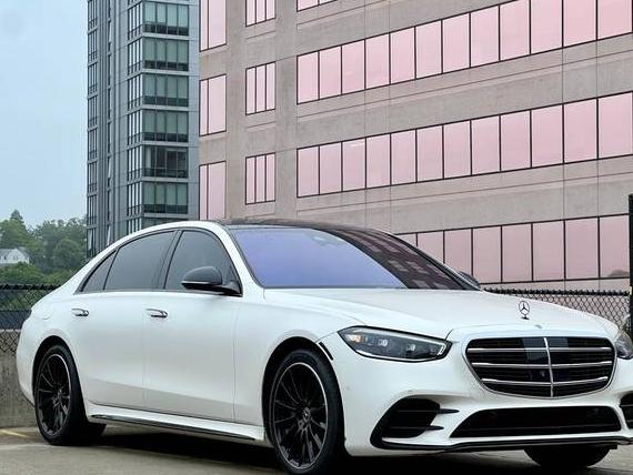 MERCEDES-BENZ S-CLASS 2022 W1K6G7GB9NA125737 image
