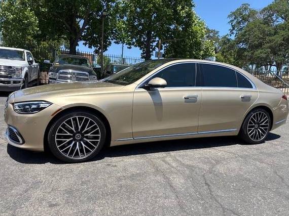 MERCEDES-BENZ S-CLASS 2022 W1K6G6DB2NA069364 image