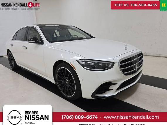 MERCEDES-BENZ S-CLASS 2022 W1K6G7GB1NA137848 image