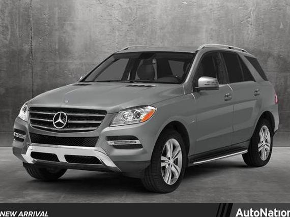 MERCEDES-BENZ ML-CLASS 2015 4JGDA0EB5FA520962 image