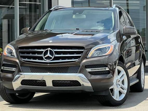 MERCEDES-BENZ ML-CLASS 2015 4JGDA5JB6FA483276 image