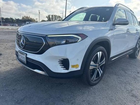 MERCEDES-BENZ EQB-CLASS 2022 W1N9M0KB1NN008704 image