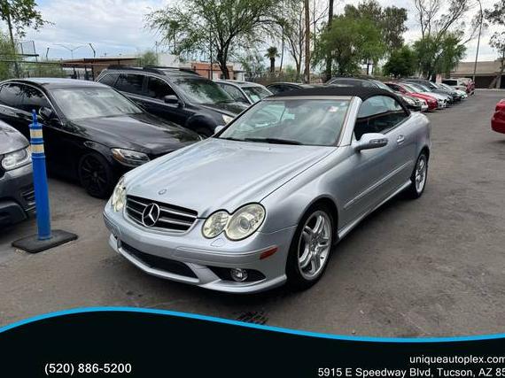 MERCEDES-BENZ CLK-CLASS 2008 WDBTK72F88T092114 image
