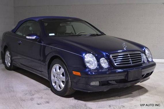 MERCEDES-BENZ CLK-CLASS 2002 WDBLK65G62T109322 image