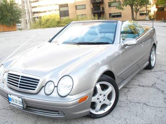 MERCEDES-BENZ CLK-CLASS 2003 WDBLK70G63T143811 image