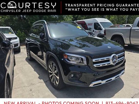 MERCEDES-BENZ GLB-CLASS 2023 W1N4M4GB6PW263582 image
