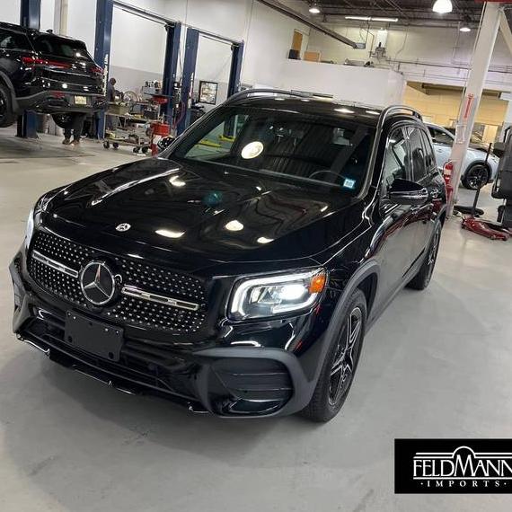 MERCEDES-BENZ GLB-CLASS 2023 W1N4M4HB3PW304717 image
