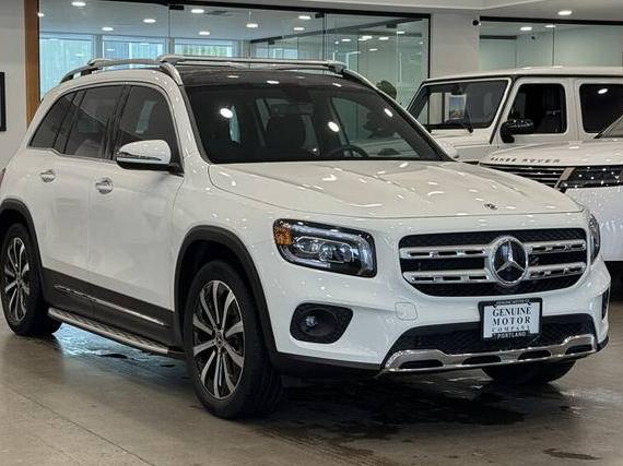 MERCEDES-BENZ GLB-CLASS 2021 W1N4M4HB4MW105011 image
