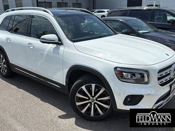 MERCEDES-BENZ GLB-CLASS 2022 W1N4M4HB4NW203523 image