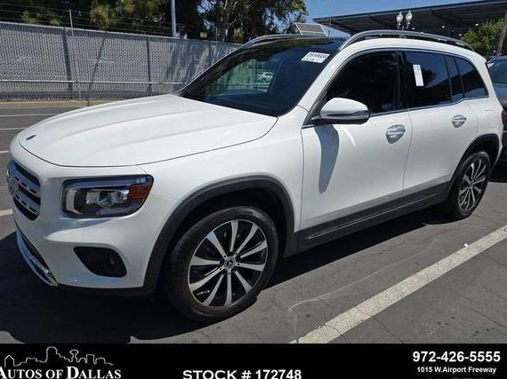 MERCEDES-BENZ GLB-CLASS 2022 W1N4M4GB1NW172748 image