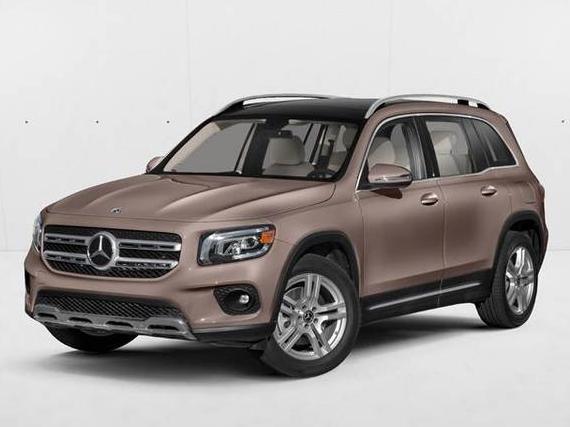 MERCEDES-BENZ GLB-CLASS 2022 W1N4M4GB1NW204825 image