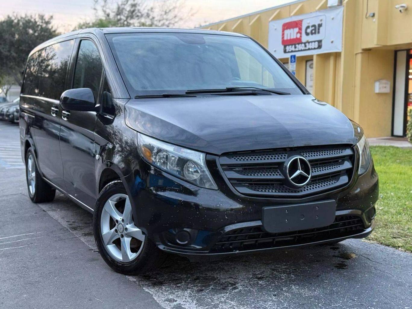 MERCEDES-BENZ METRIS 2017 WD4PG2EE7H3331247 image