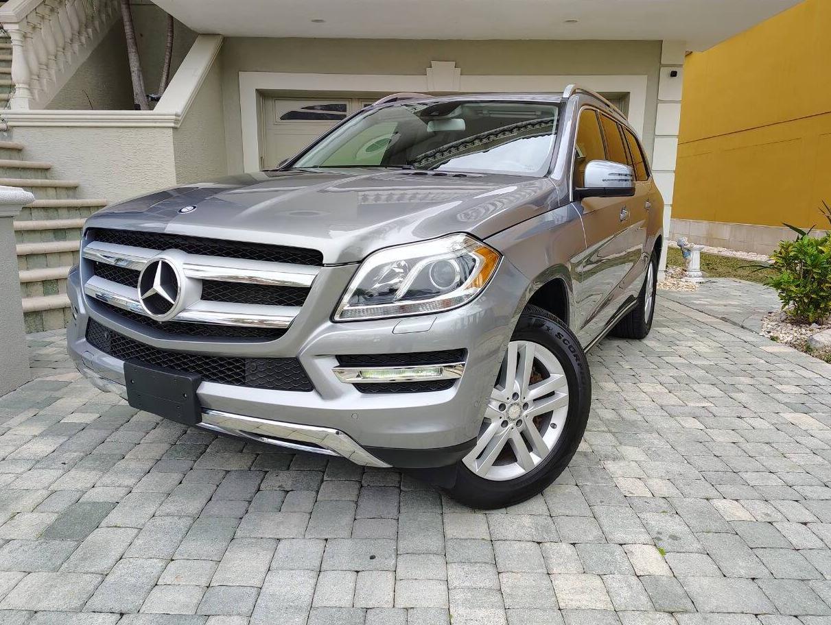 MERCEDES-BENZ GL-CLASS 2015 4JGDF6EE4FA507201 image