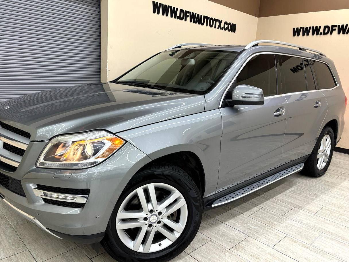 MERCEDES-BENZ GL-CLASS 2015 4JGDF6EE0FA484872 image