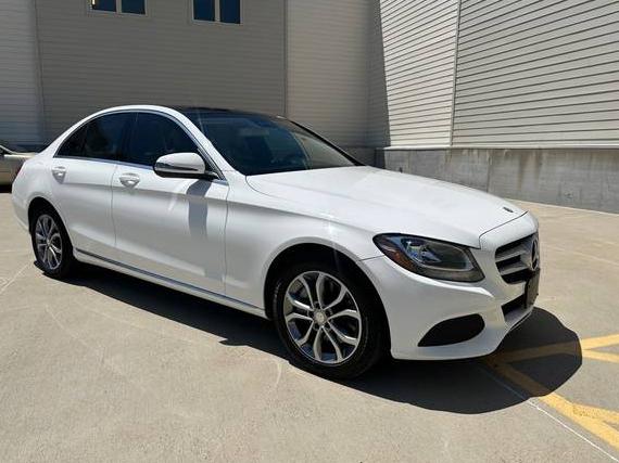 MERCEDES-BENZ C-CLASS 2016 55SWF4KB8GU122887 image
