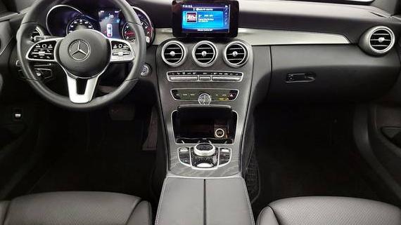MERCEDES-BENZ C-CLASS 2019 55SWF8DB8KU322438 image