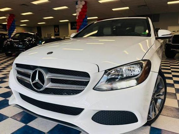 MERCEDES-BENZ C-CLASS 2018 55SWF4JB7JU242057 image