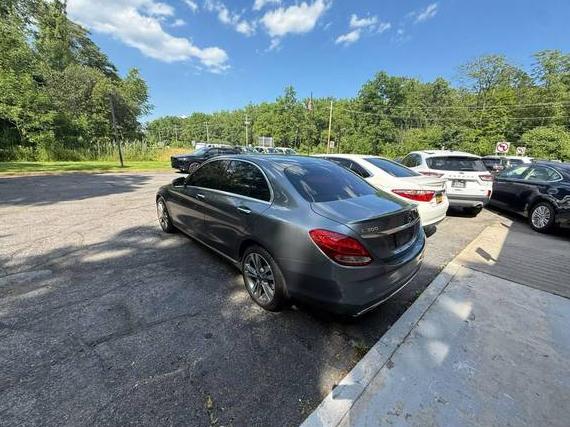 MERCEDES-BENZ C-CLASS 2018 55SWF4KB5JU272205 image