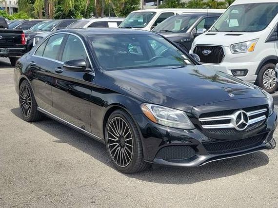 MERCEDES-BENZ C-CLASS 2018 55SWF4JB9JU244165 image