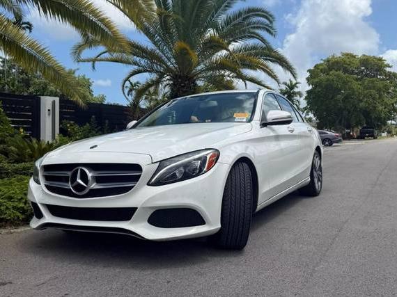 MERCEDES-BENZ C-CLASS 2018 55SWF4JB4JU265683 image