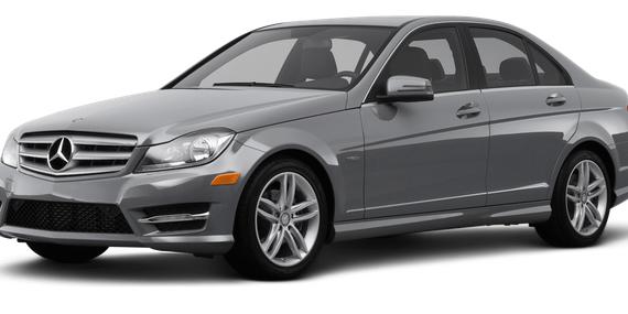 MERCEDES-BENZ C-CLASS 2012 WDDGF8BB3CR239638 image