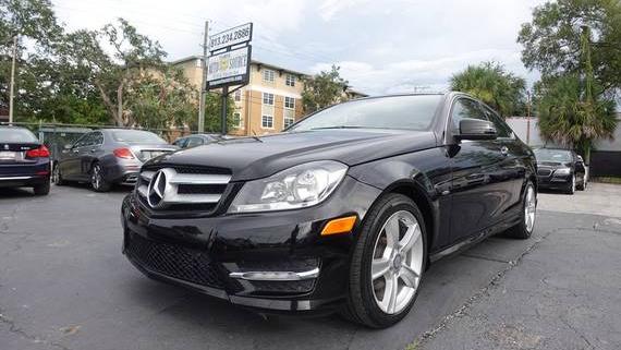 MERCEDES-BENZ C-CLASS 2012 WDDGJ4HB0CF772904 image