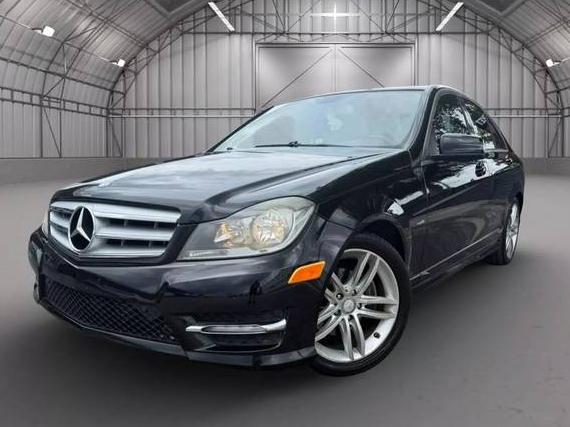 MERCEDES-BENZ C-CLASS 2012 WDDGF4HB3CR221723 image