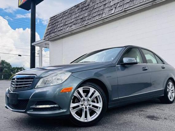 MERCEDES-BENZ C-CLASS 2012 WDDGF8BB7CR226021 image