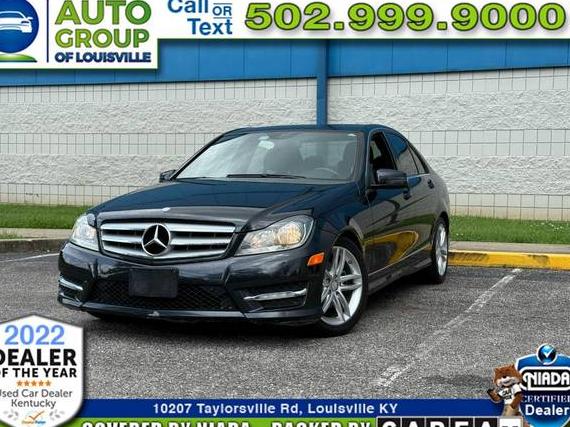 MERCEDES-BENZ C-CLASS 2012 WDDGF8BB9CR209026 image