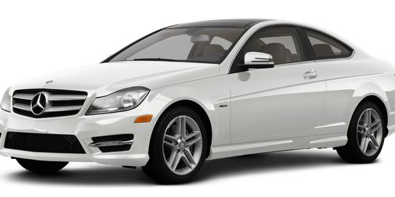 MERCEDES-BENZ C-CLASS 2012 WDDGJ5HB9CF766749 image
