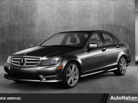 MERCEDES-BENZ C-CLASS 2012 WDDGF4HB6CR195649 image