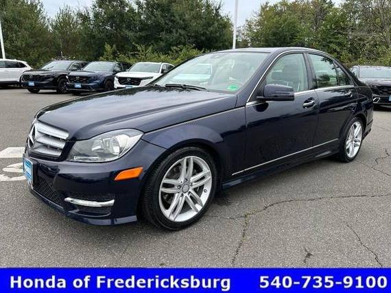 MERCEDES-BENZ C-CLASS 2012 WDDGF8BB1CF910189 image