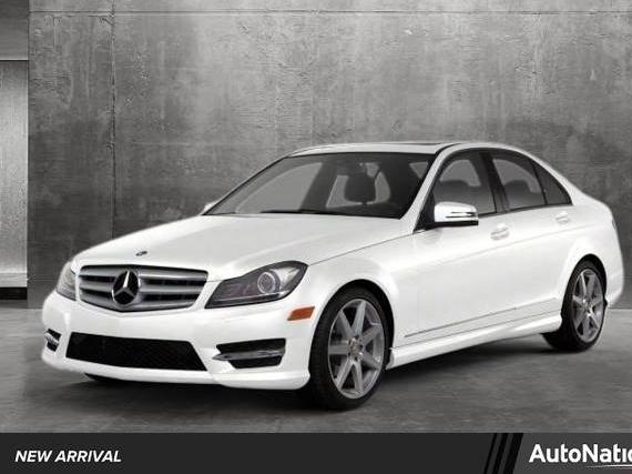 MERCEDES-BENZ C-CLASS 2012 WDDGF8BB3CF900425 image