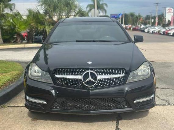 MERCEDES-BENZ C-CLASS 2012 WDDGJ4HB4CF741591 image