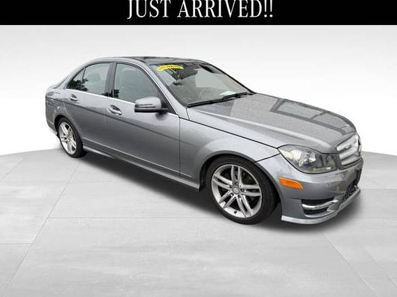 MERCEDES-BENZ C-CLASS 2012 WDDGF8BB1CR227164 image MERCEDES-BENZ C-CLASS 2012 WDDGF8BB1CR227164 image