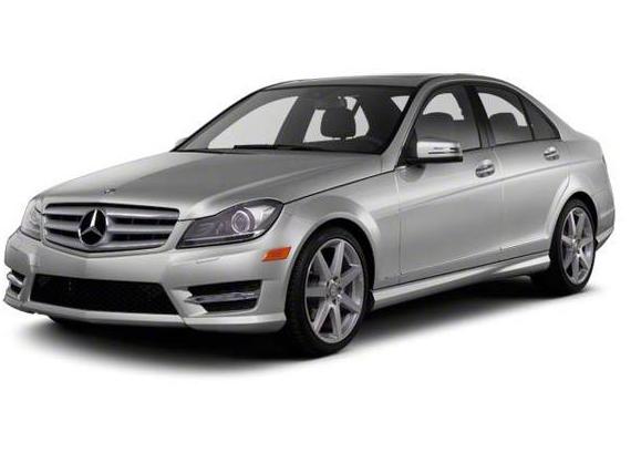 MERCEDES-BENZ C-CLASS 2012 WDDGF4HB3CR226338 image