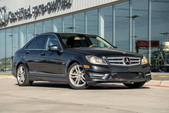 MERCEDES-BENZ C-CLASS 2012 WDDGF4HB2CA613929 image
