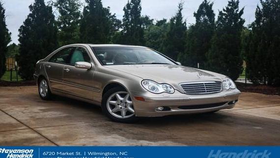 MERCEDES-BENZ C-CLASS 2004 WDBRF81J84F481080 image