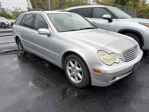 MERCEDES-BENZ C-CLASS 2004 WDBRH81J44F521570 image