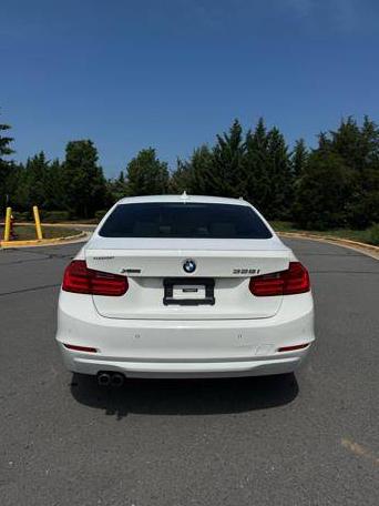 MERCEDES-BENZ C-CLASS 2011 WDDGF8BB7BR179197 image